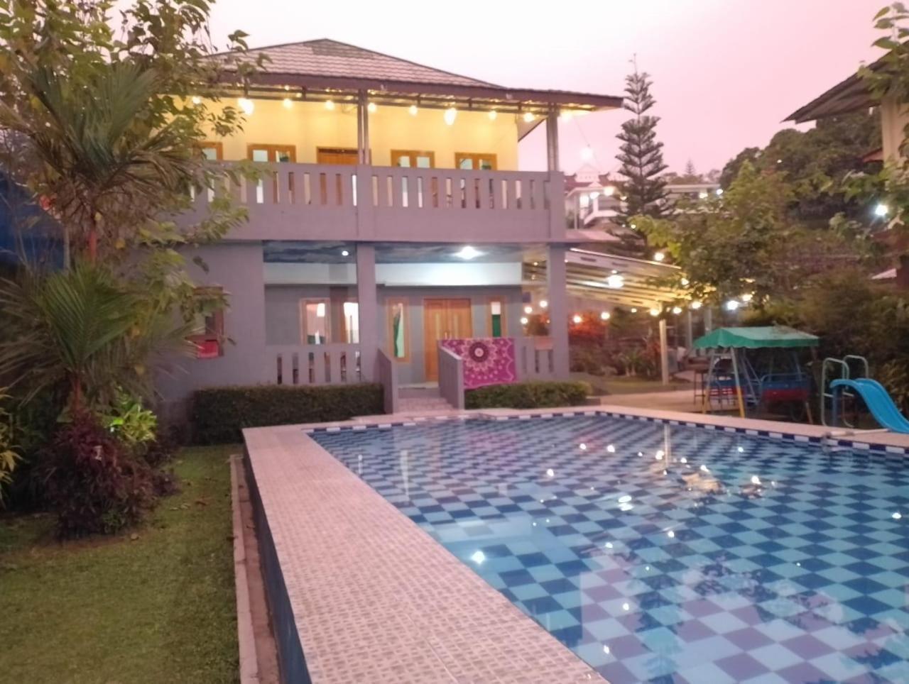 Villa Mutiara Citra Puncak Bu Eva Sampal Exterior photo