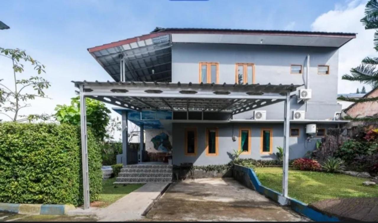 Villa Mutiara Citra Puncak Bu Eva Sampal Exterior photo